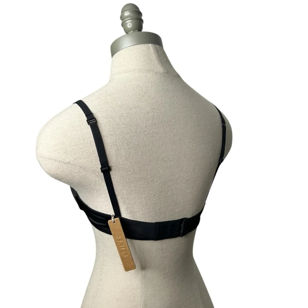 Skims Kim Kardashian Wireless Form Push Up Plunge Bra in Onyx Black 34C - Picture 6 of 12